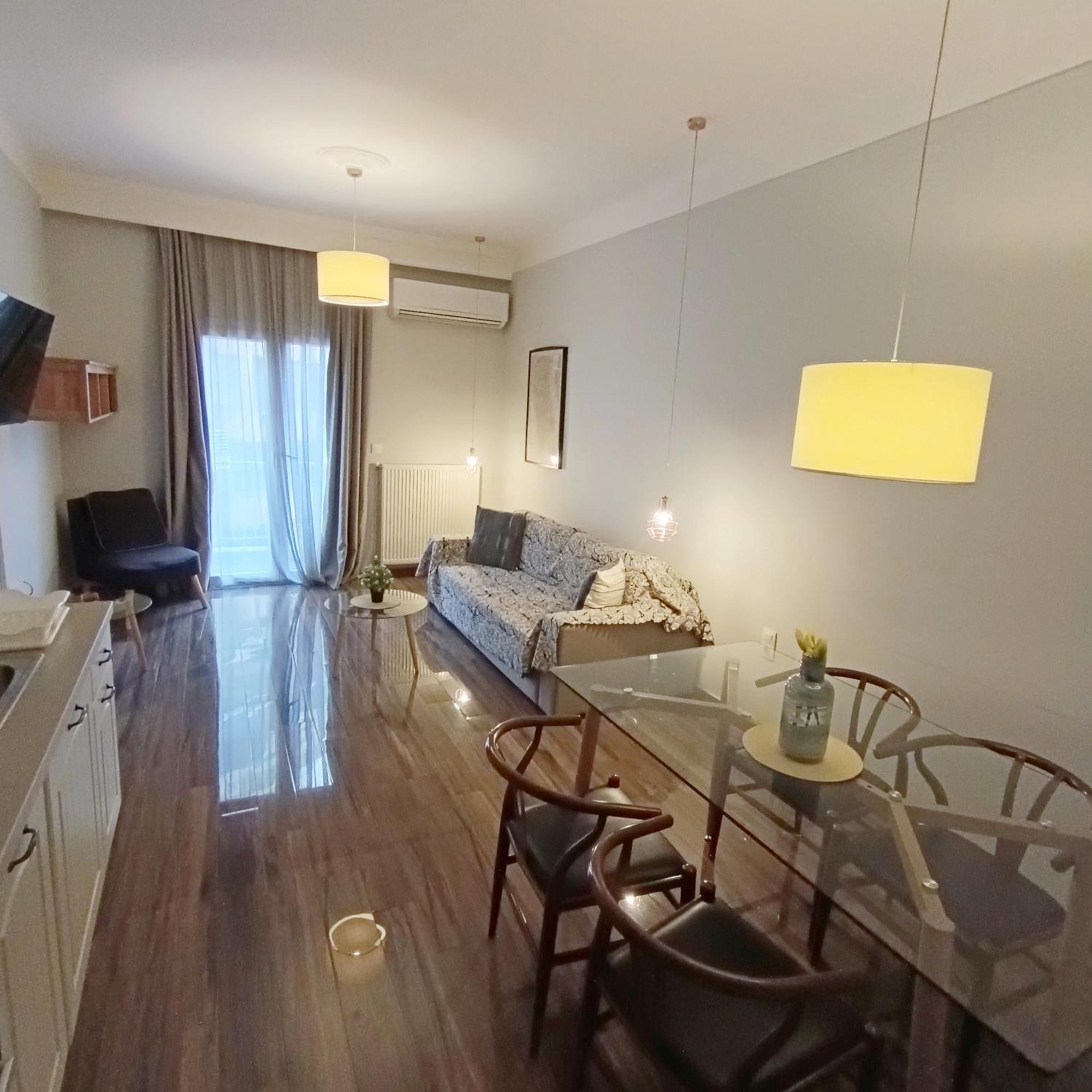 Luxury Apartment In The Heart Of The City. Szaloniki Kültér fotó